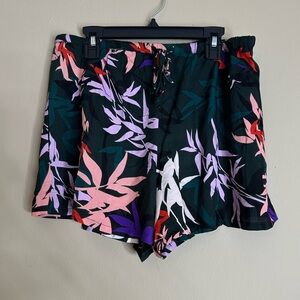 NWT obey Women's Calyx Short Xs black multi colored